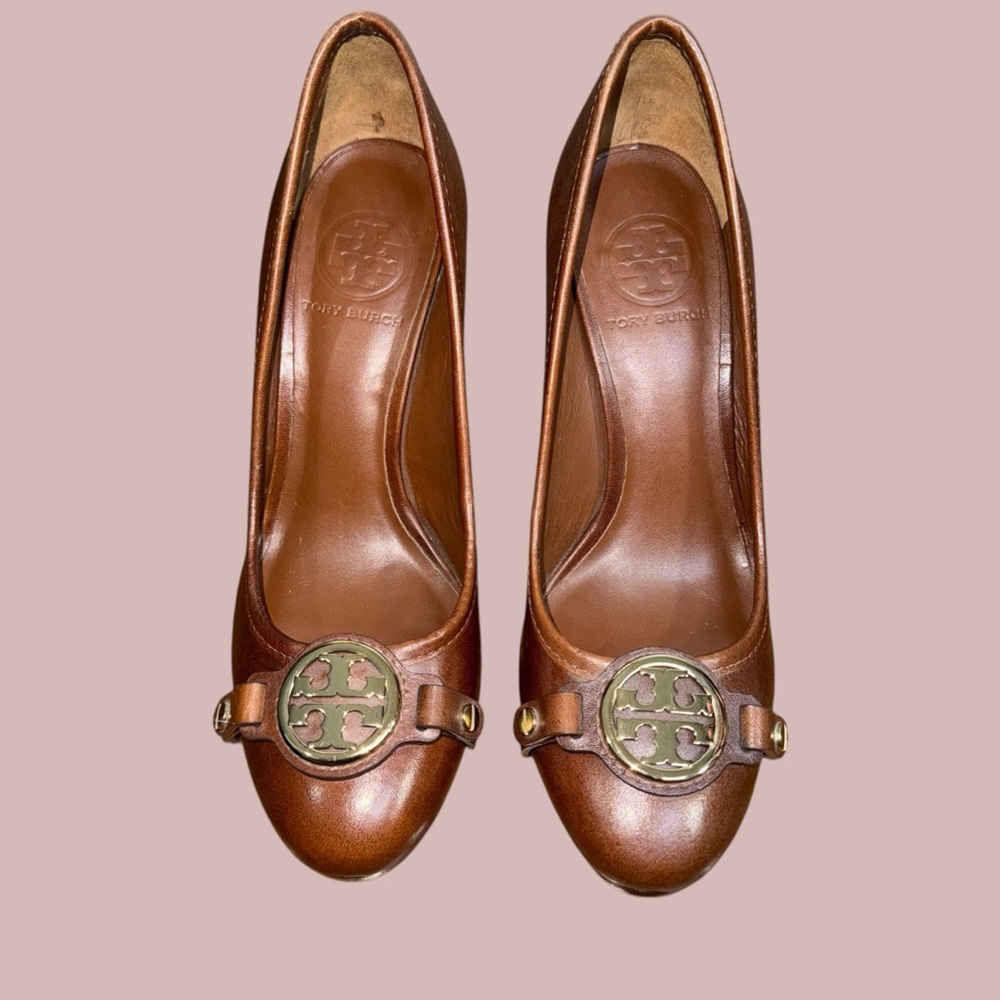 Tory Burch brown Leather Heels - Picture 2 of 16
